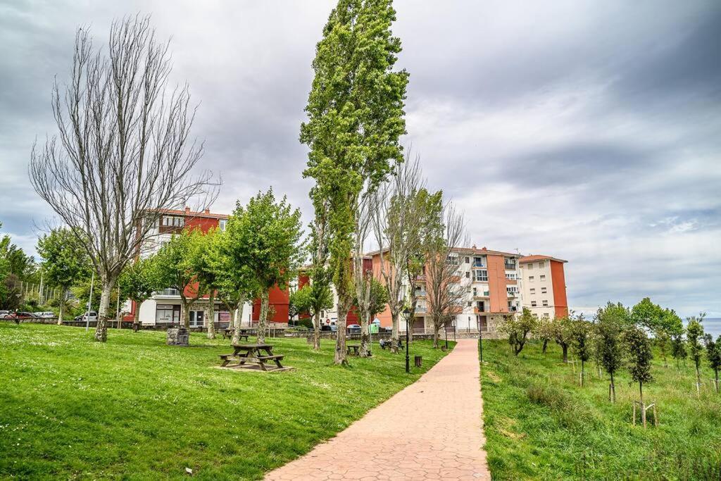 Coqueto Apartamento Junto Al Mar Bermeo Kültér fotó